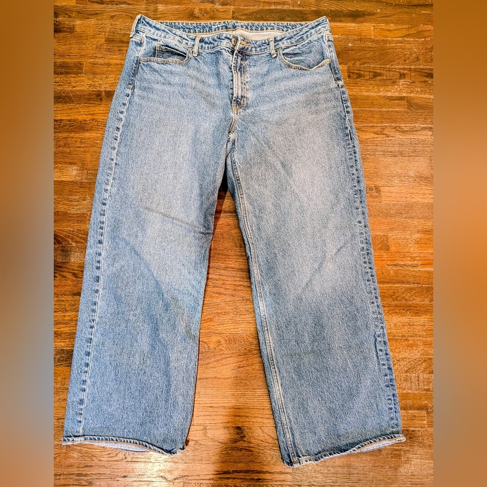 Old Navy Mid-Rise Wide Leg Jeans Medium Wash Size 16 R